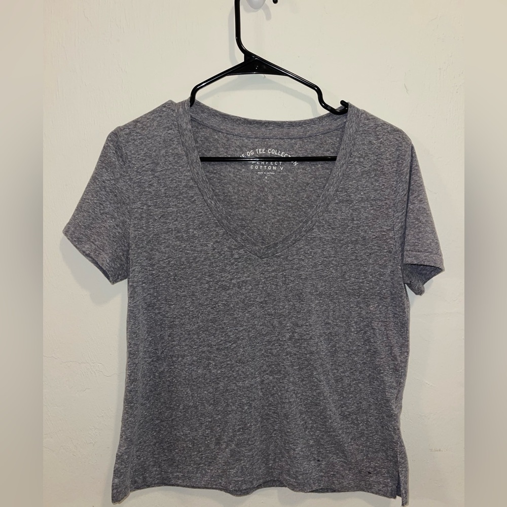 Aeropostale V Neck T-Shirt